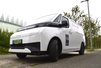 Nemcsak a megjelenése szokatlan ennek a furgonnak