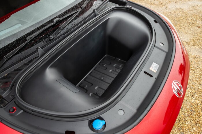 Új zászlóshajót kap az itthon népszerű kínai márka 7