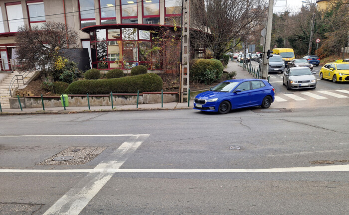 Sok magyar autós nem tudja ezt a kanyarodási szabályt 1