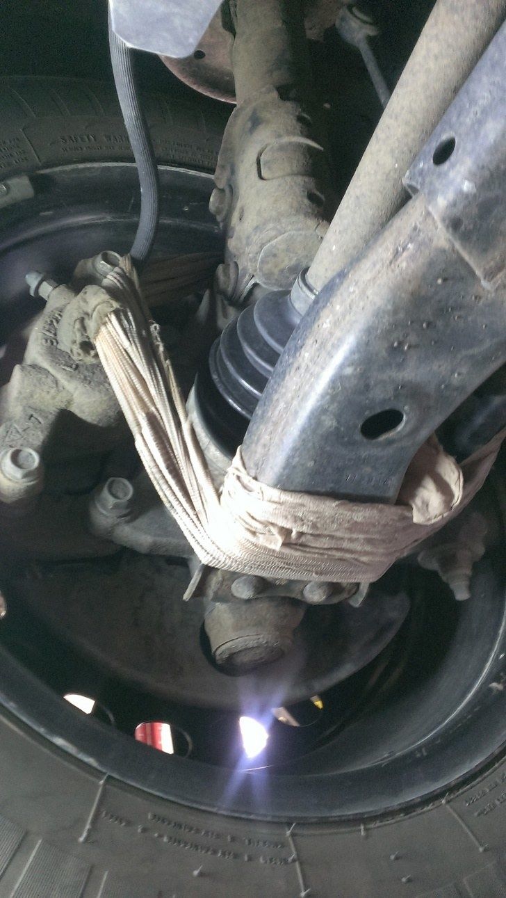 18-car-fails-that-will-make-you-cringe-so-hard | Vezess | Vezess