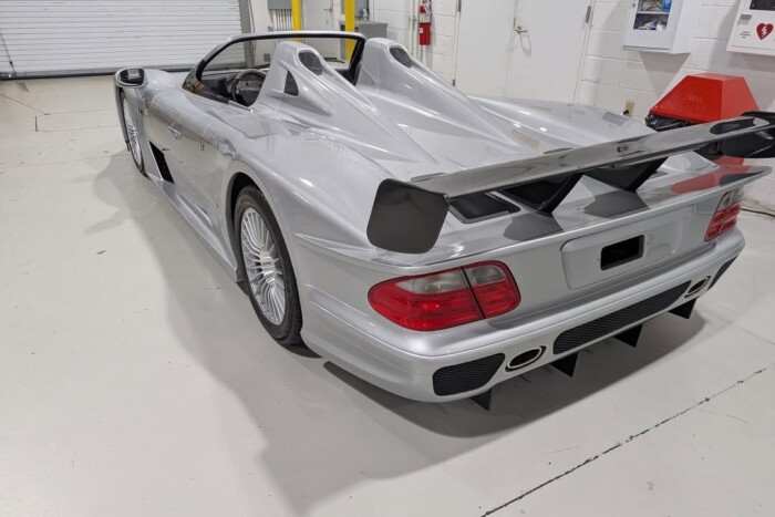 Ultraritka és méregdrága sportkocsit foglalt le az FBI 1