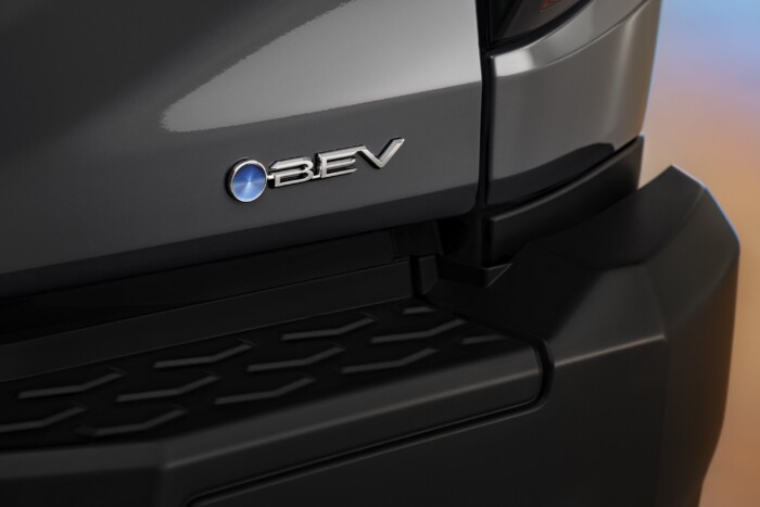 Nagy váltás jön a Toyota elpusztíthatatlan legendájánál 6