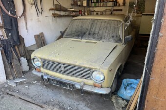 Kincset érő Lada került elő egy nyergesújfalui garázsból