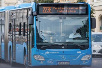 Elindul az első metróbusz Budapesten, erre jár