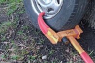 Aljas parkolás miatt tört ki elképesztő cirkusz egy tatabányai garázsban 1 Aljas parkolás miatt tört ki elképesztő cirkusz egy tatabányai garázsban 1