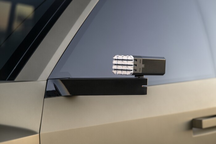 Old school formatanulmánnyal nyűgöz le a Hyundai 10