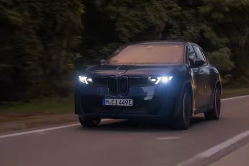 Óriási bravúrt vitt véghez Debrecenből elindulva az új BMW