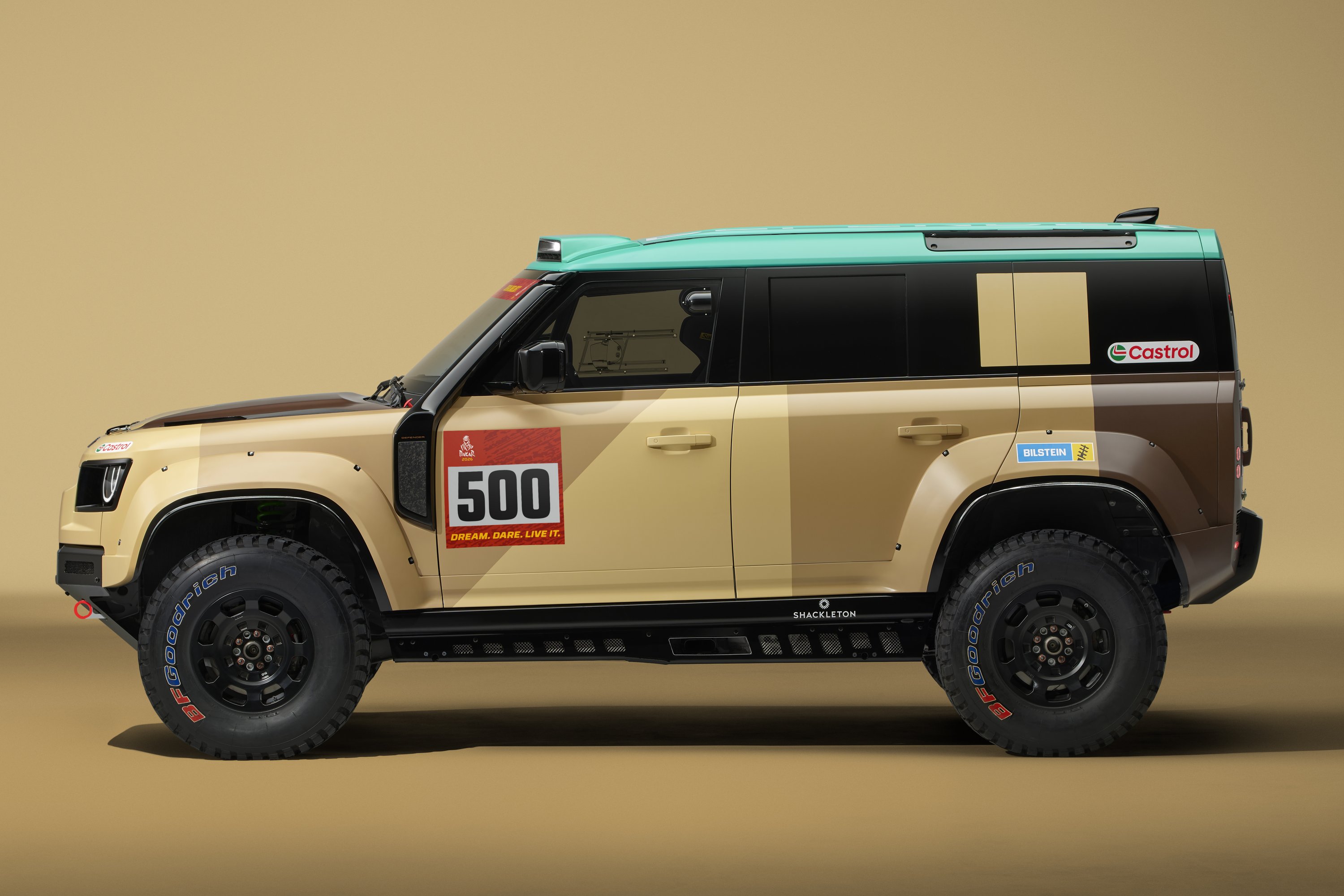 defender_dakar_d7x-r_500_side-profile_9x16 | Vezess | Vezess