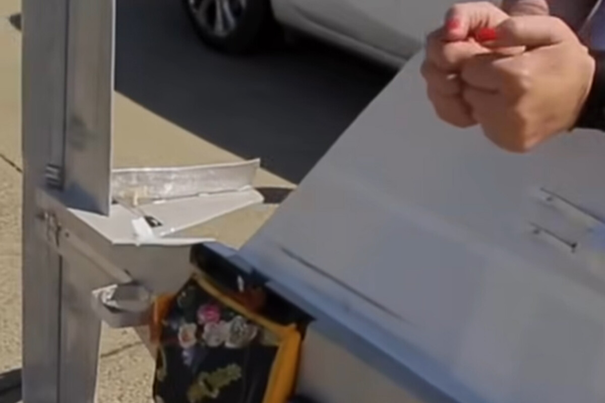 A NAV emberei is alig hittek a szemüknek, amikor meglátták a csempészek repülőjét