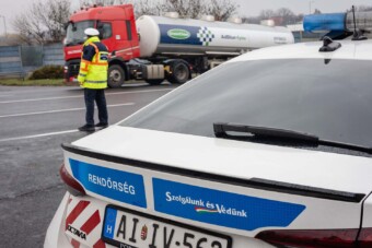 Nagy razzia indul a magyar utakon, erre vadásznak a rendőrök