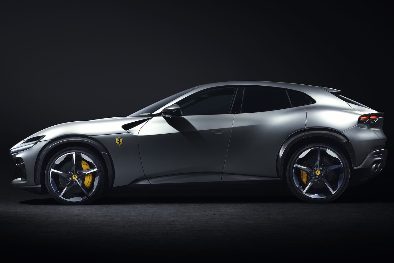 ferrari-purosangue-2023-4 | Vezess | Vezess