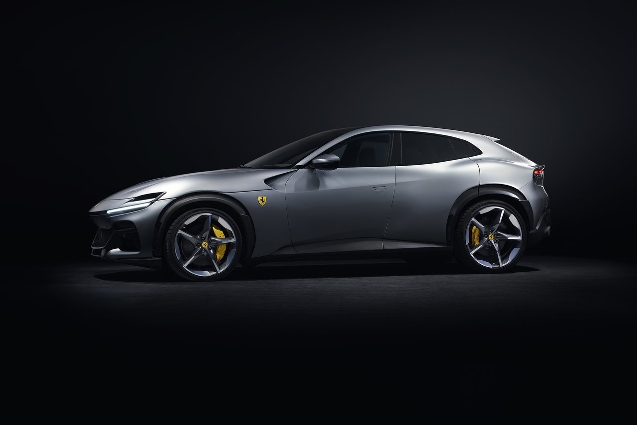 ferrari-purosangue-2023-5 | Vezess | Vezess