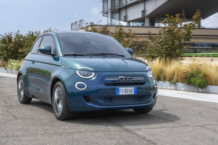 Benzinmotort szereltek az elektromos Fiatba 6