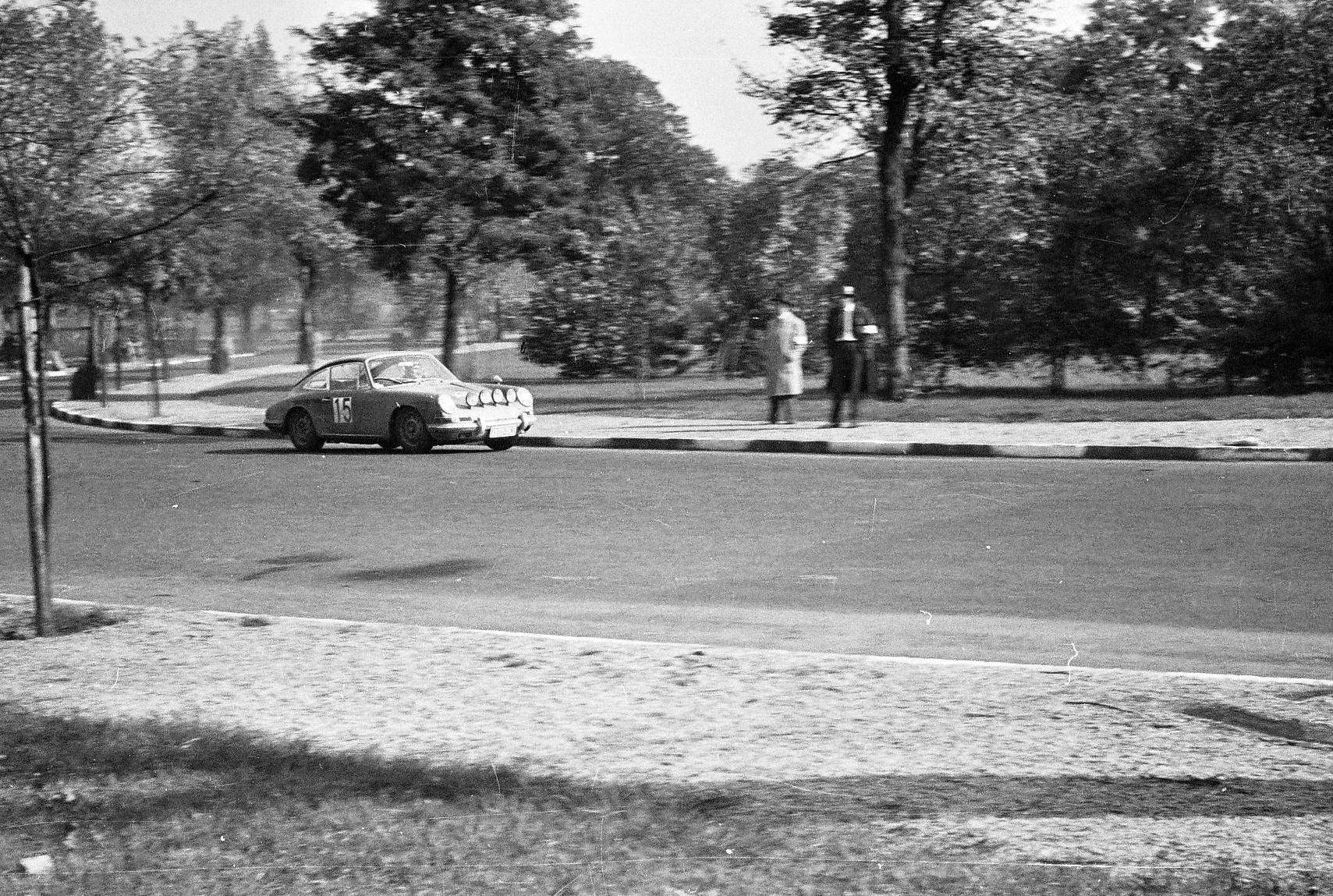 Amikor Ferihegy leállt egy “buli” miatt 4 | Vezess Amikor Ferihegy leállt egy “buli” miatt 4