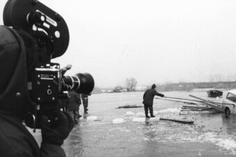 Őrült 80-as évek: Balaton jegébe szakadt a horgász Trabantja