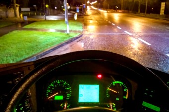 Lopott magának egy buszt, mert tele volt a másik