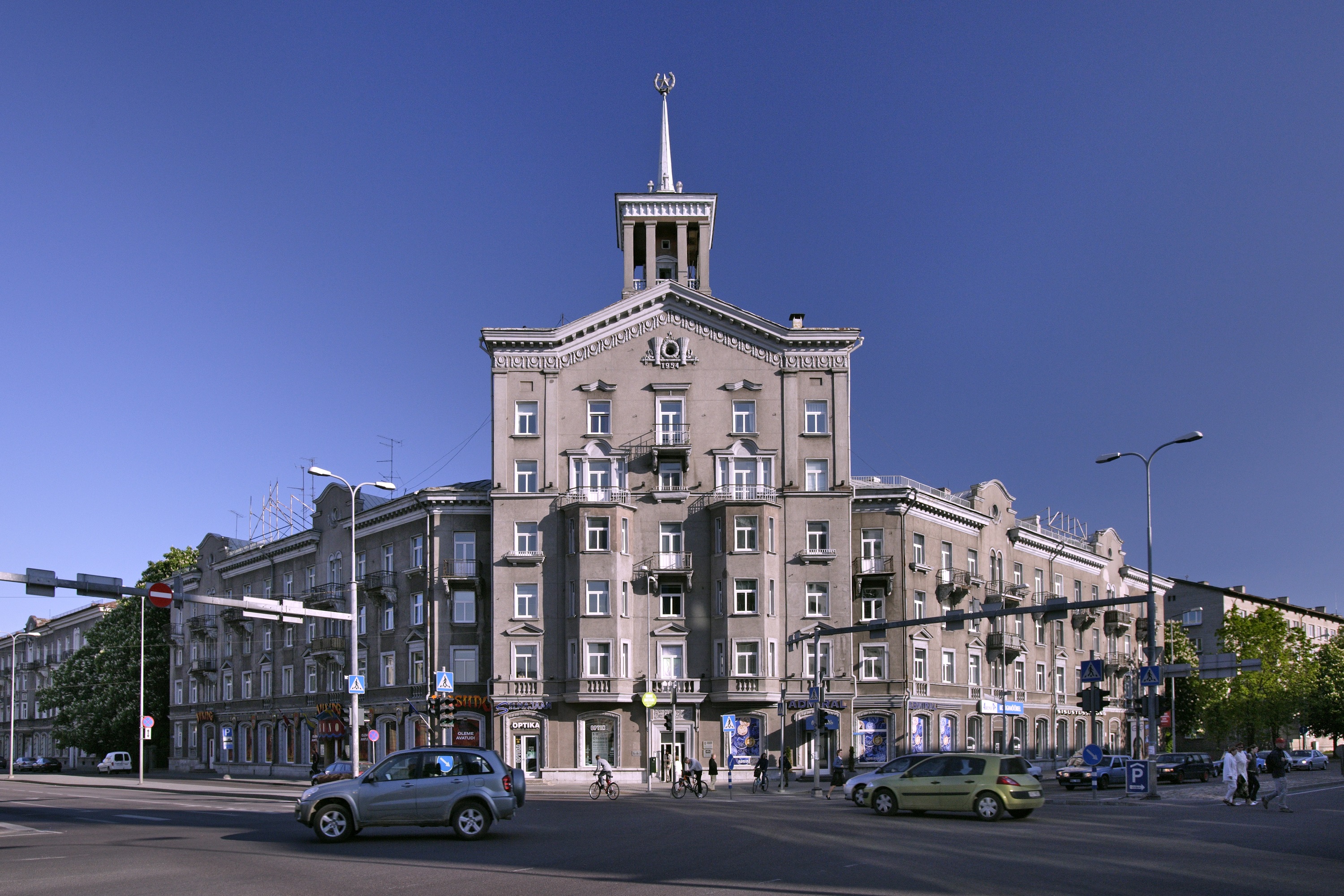 A Building in Tallinn City Centre | Vezess | Vezess