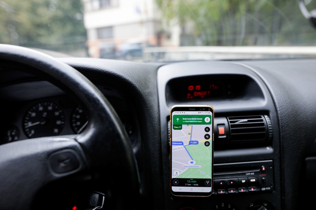 Két éve várnak rá az autósok, megérkezett a népszerű navigáció új funkciója