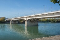 Ámokfutó audis okozott brutális balesetet az Árpád hídon 2 Ámokfutó audis okozott brutális balesetet az Árpád hídon 2