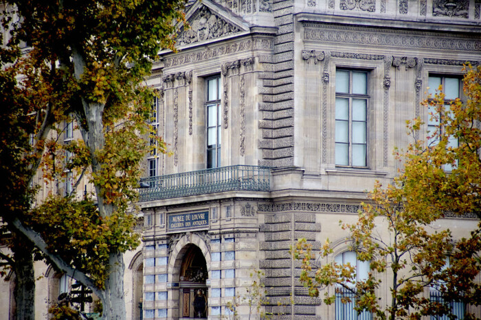 Annyira amatőrök voltak a Louvre betörői, hogy valaki tuti vígjátékot csinál belőle 1