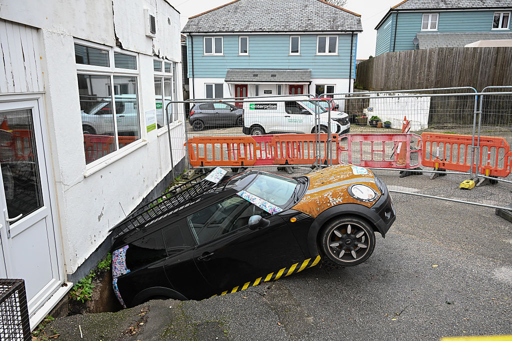 UK Daily Life 2025 | Vezess | Vezess