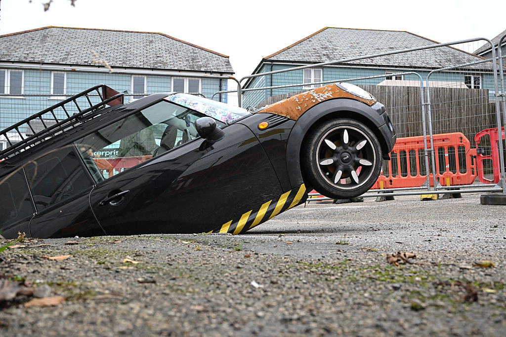 UK Daily Life 2025 | Vezess | Vezess