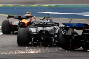 Az F1-pilóták tűzre vetnék a versenyzési szabályokat