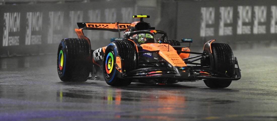 Esős időmérőn növelte vb-esélyeit az F1 éllovasa