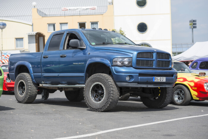 Ki akarnak tiltani egy autót az európai utakról 2