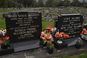 Vandálok megrongálták az F1-legenda sírját