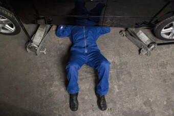 Letartóztattak egy ritka aljas pécsi autóneppert, ez volt a bűne