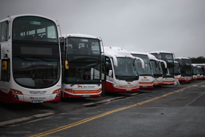 Lopott magának egy buszt, mert tele volt a másik 1