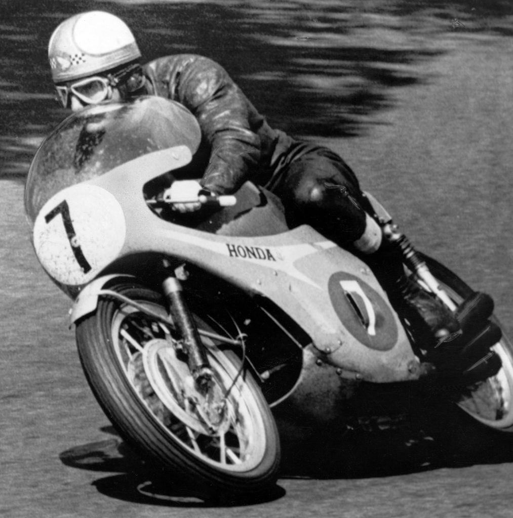 TT motorcycle race Isle of Man June 1967 | Vezess | Vezess