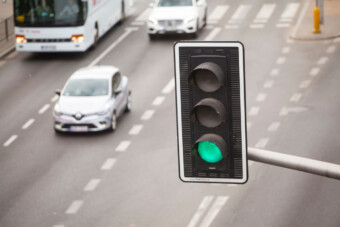 Van, ahol plusz lámpa segít elkapni a piroson áthajtókat