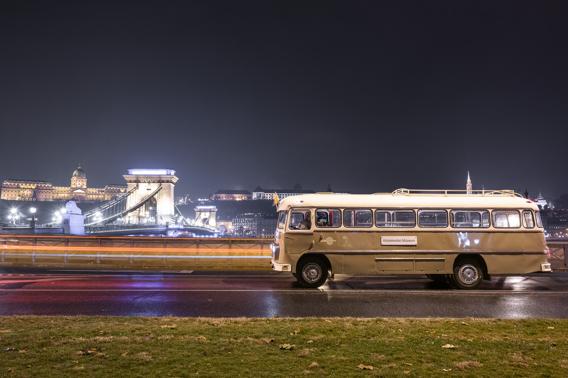 ikarus-311-es8 | Vezess | Vezess