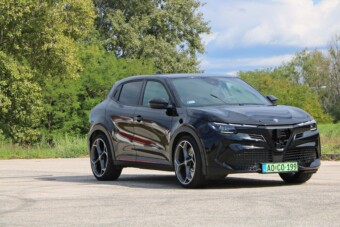 Villannyal hajtott néma élvezet olasz módra