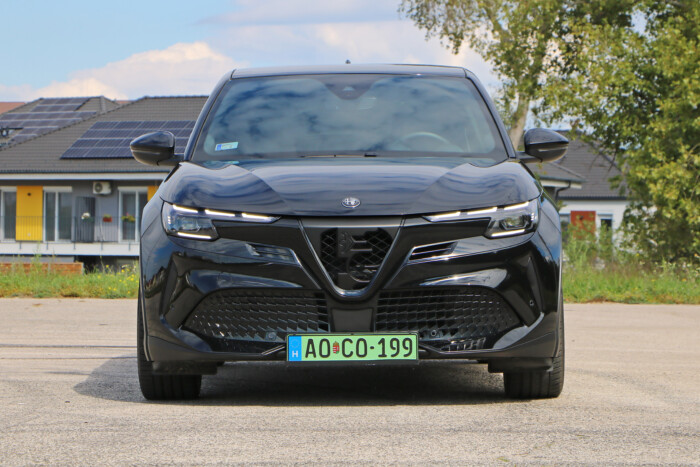 Villannyal hajtott néma élvezet olasz módra 7