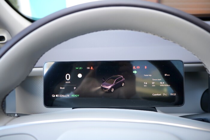 Ütőképes kínai családszállító érkezett Magyarországra 15 | Vezess Ütőképes kínai családszállító érkezett Magyarországra 15