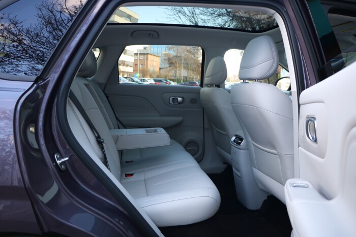 Ütőképes kínai családszállító érkezett Magyarországra 17 | Vezess Ütőképes kínai családszállító érkezett Magyarországra 17