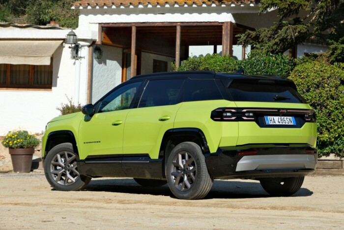 Ha ütős látvány mellé pici motor társul 16 | Vezess Ha ütős látvány mellé pici motor társul 16