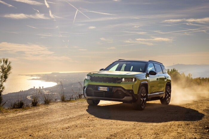 Ha ütős látvány mellé pici motor társul 12 | Vezess Ha ütős látvány mellé pici motor társul 12