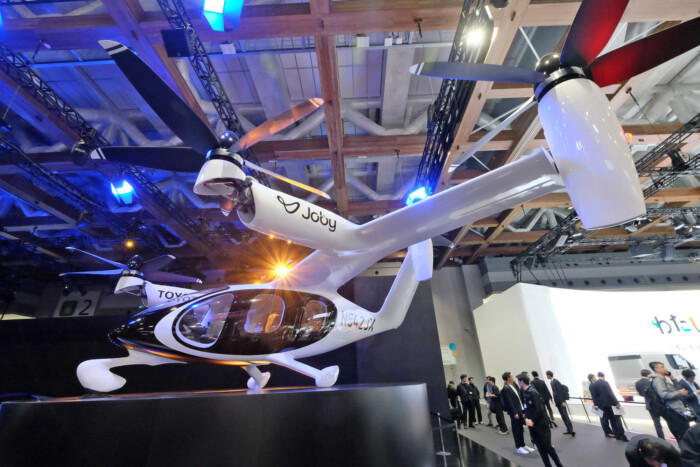 Furcsa, guruló-repülő félszerzetek a Toyotától 12