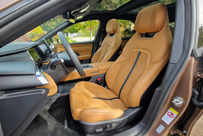 Érkezett valami kínai, Mazda-logóval 11 | Vezess Érkezett valami kínai, Mazda-logóval 11