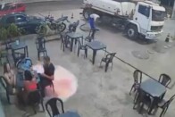 Teljesen begőzölt, egy szál köntösben gyújtotta fel a kutat 1