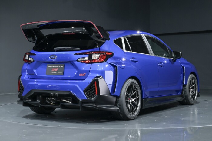 Benzines és villanymotorral térhet vissza a sportautó-legenda 14 | Vezess Benzines és villanymotorral térhet vissza a sportautó-legenda 14