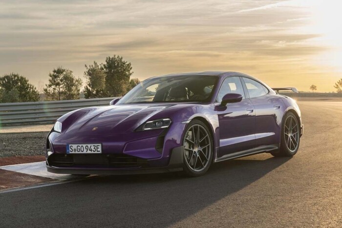 Melyik a világ leggyorsabb szedánja? 2