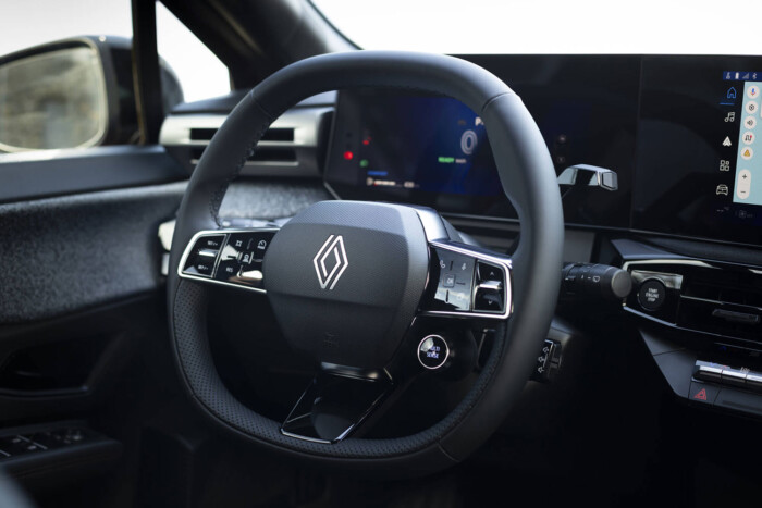 Új Clio: kisautó a nagyok között 8 | Vezess Új Clio: kisautó a nagyok között 8