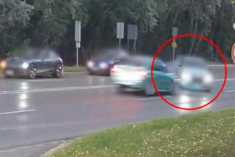 150-nel tépett, amikor megtorpant a sor, jött is a durva csatt