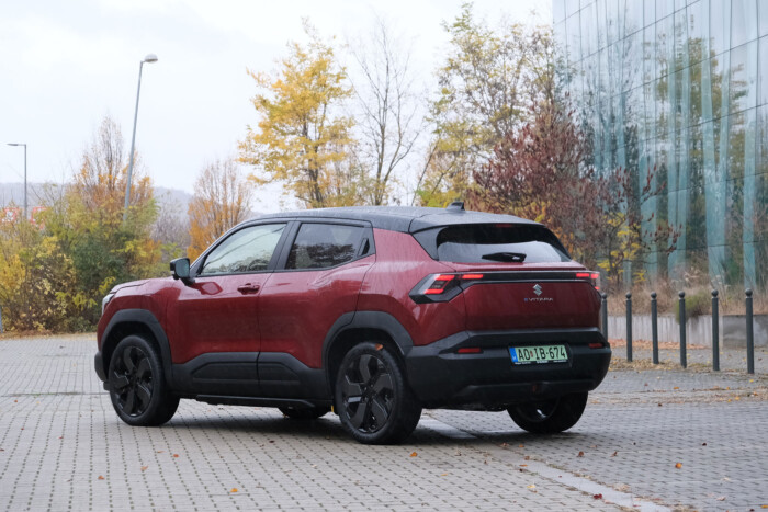 18 milliós Suzukit vezettünk a Bakonyban 18