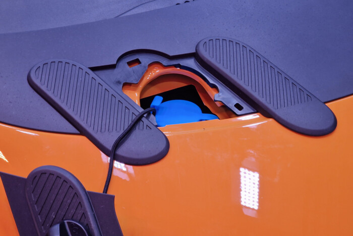 Olcsó, cuki autóval szerezne vevőket a Renault 11